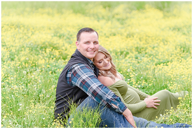 Outdoor maternity session, long