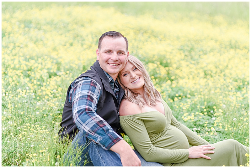 Outdoor maternity session, long